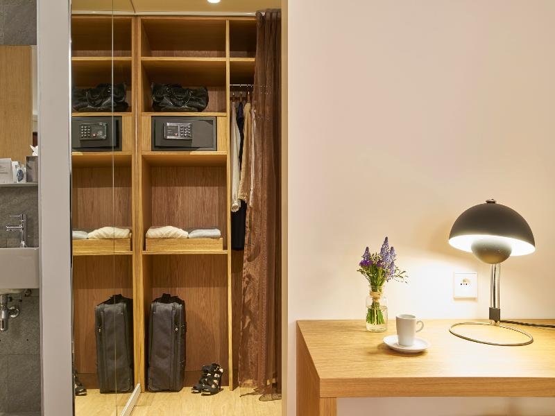 Фото 9Hotel Republique