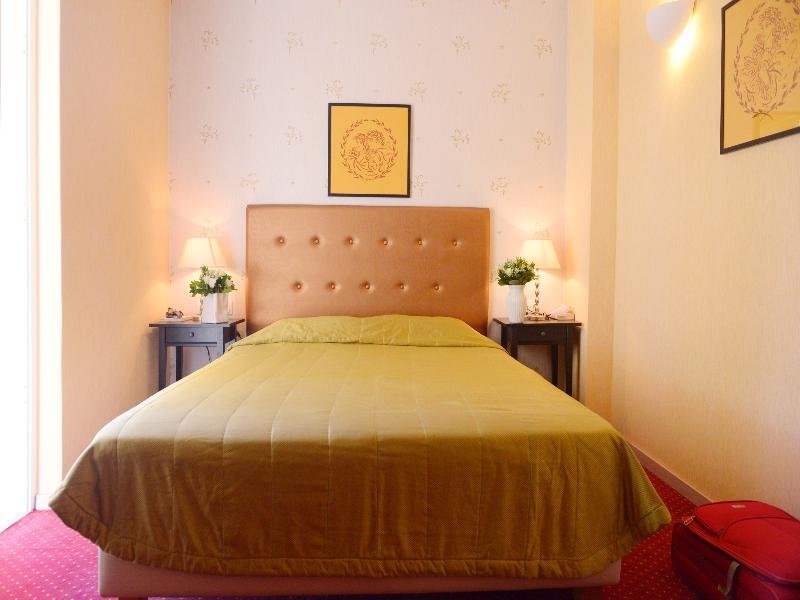 Фото Phidias Hotel