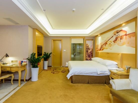 Фото Vienna Hotel Guangxi Nanning Changhu Road Branch