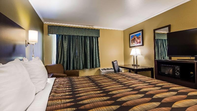 Фото Best Western Richfield Inn