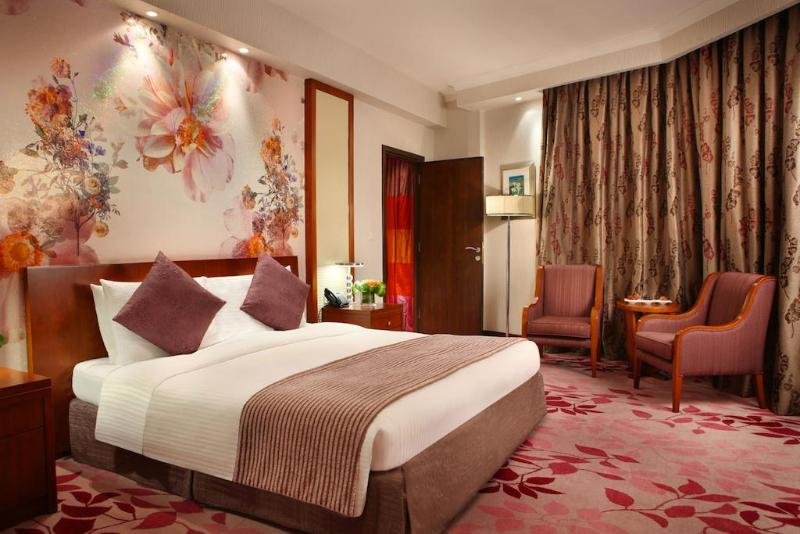 Фото Al Marwa Rayhaan by Rotana