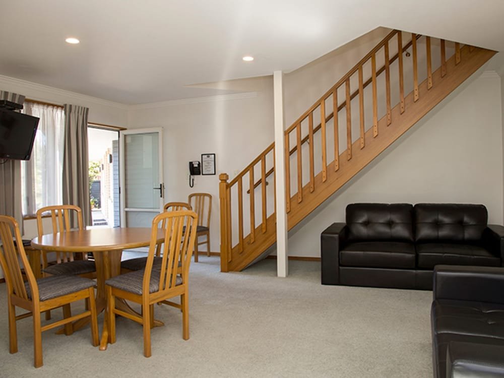 Фото Asure Chelsea Gateway Motor Lodge