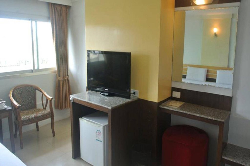 Фото Satit Grand View Hotel