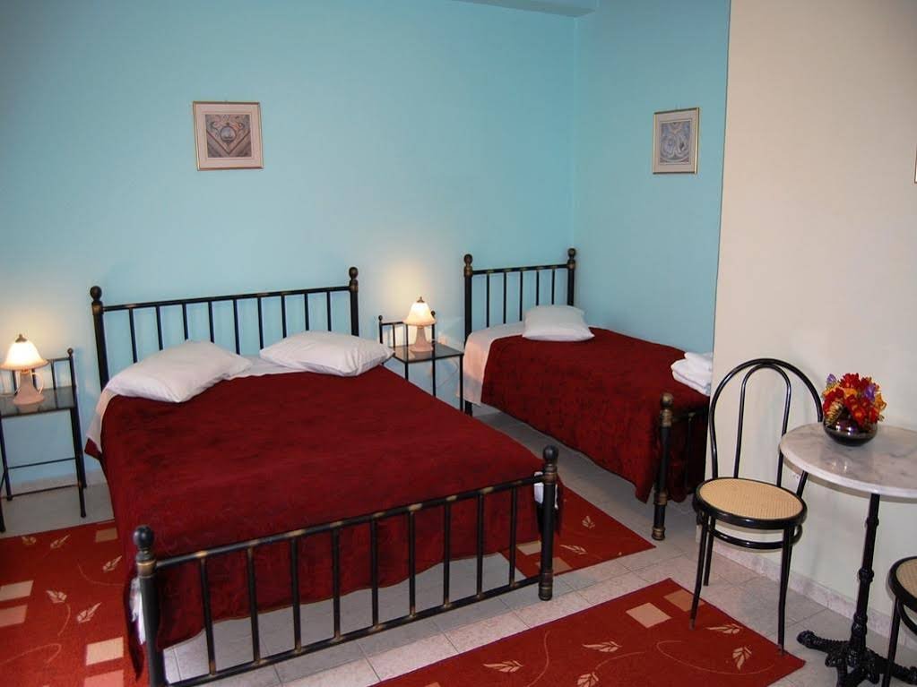 Фото Pefkakia Park