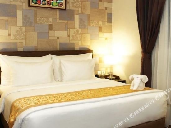 Фото Forbis Hotel