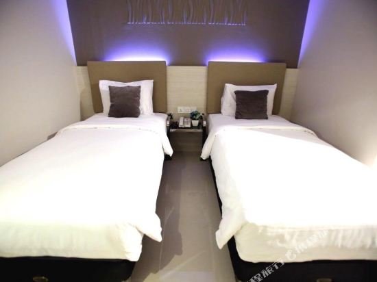 Фото Verse Lite Hotel Pembangunan