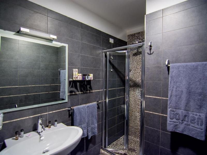 Фото Golden Hotel