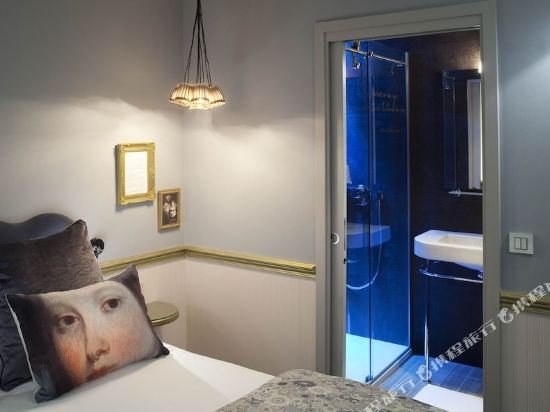 Фото Les Plumes Hôtel