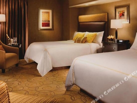 Фото Treasure Island - Ti Hotel & Casino, a Radisson Hotel