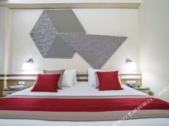 Фото Emmantina Hotel