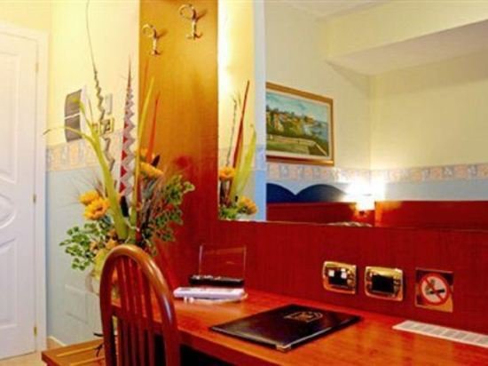 Фото Hotel Borgo Del Mare