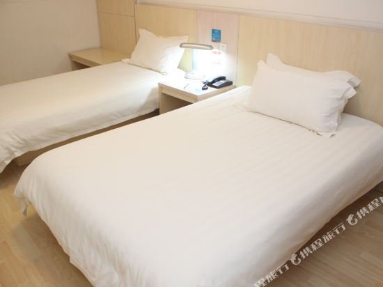 Фото Jinjiang Inn Shenyang Xinggong Street N