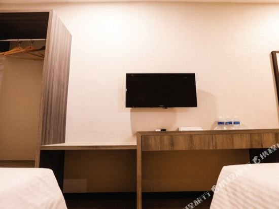 Фото Pearl White Hotel