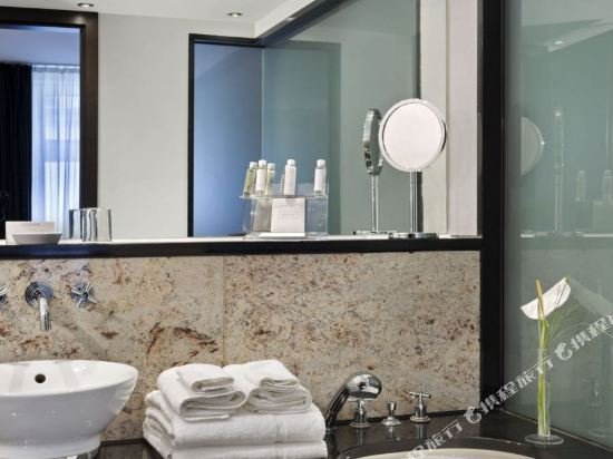 Фото Metropolitan Hotel by Flemings