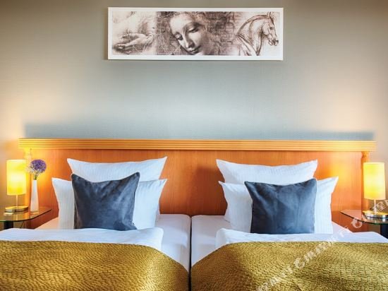 Фото Leonardo Hotel Heidelberg City Center