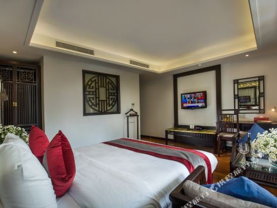 Фото Golden Lotus Boutique Hotel