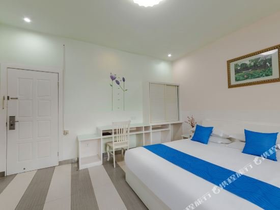 Фото Shanghai Blue House Business Hotel