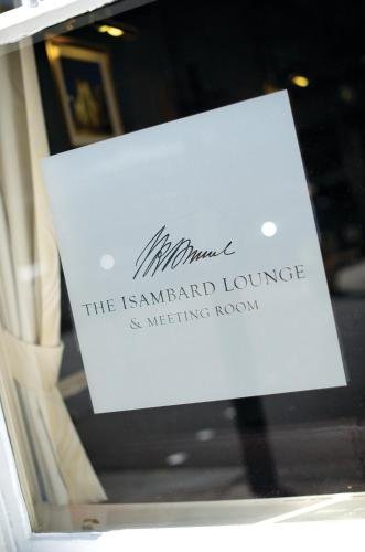 Фото The Royal Hotel