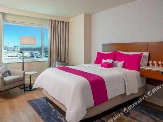 Фото The Westin Houston, Memorial City