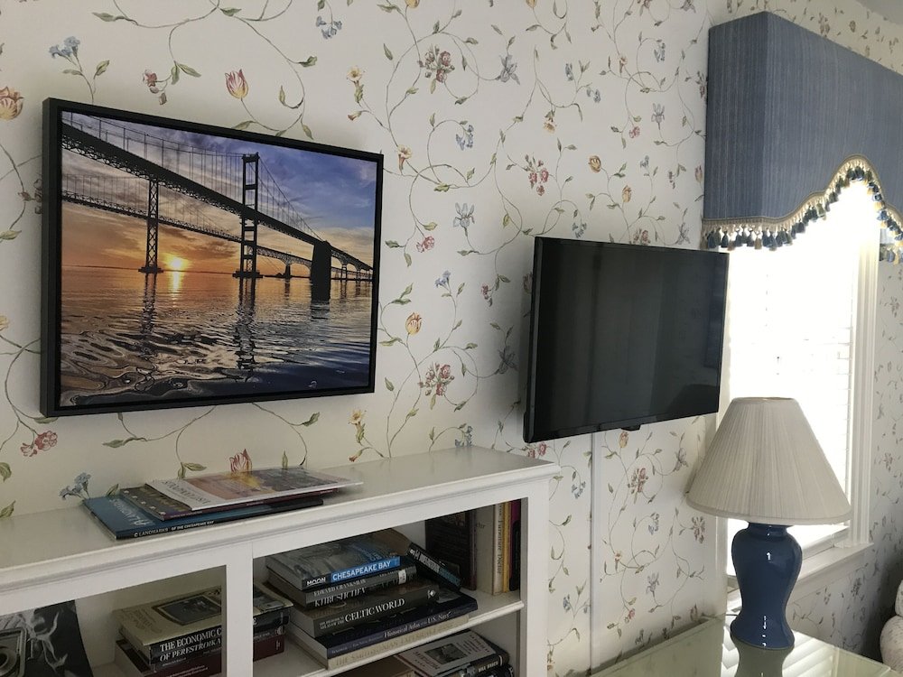 Фото Flag House Inn