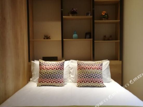 Фото Campanile Shanghai Jing An Hotel