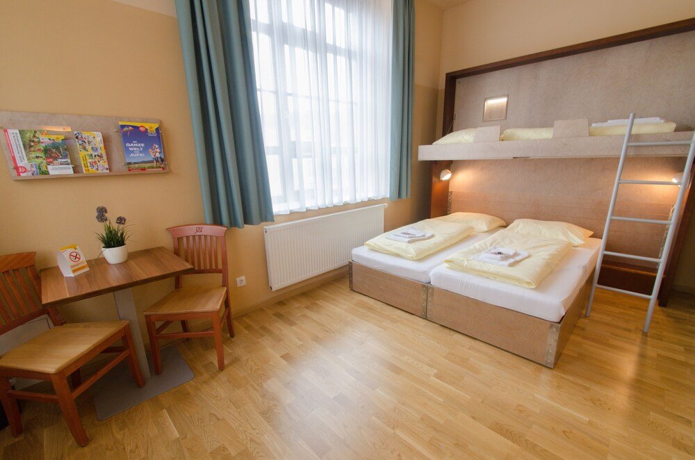 Фото Jufa Hotel Bregenz