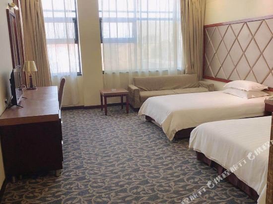 Фото Jinjiang Inn Style Jinan Wuyingshan Road North