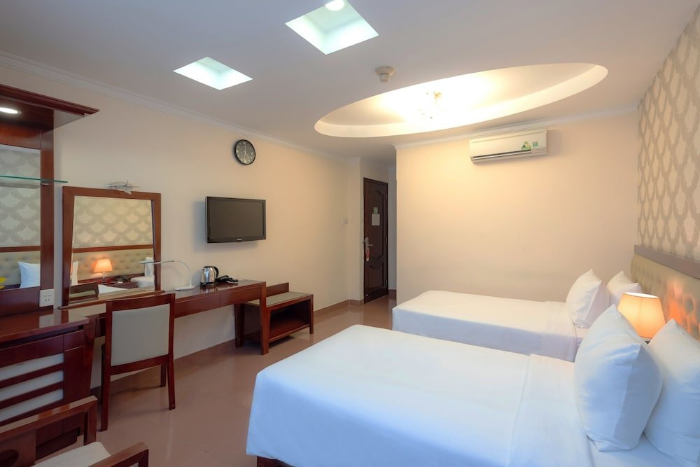 Фото Bon Ami Hotel