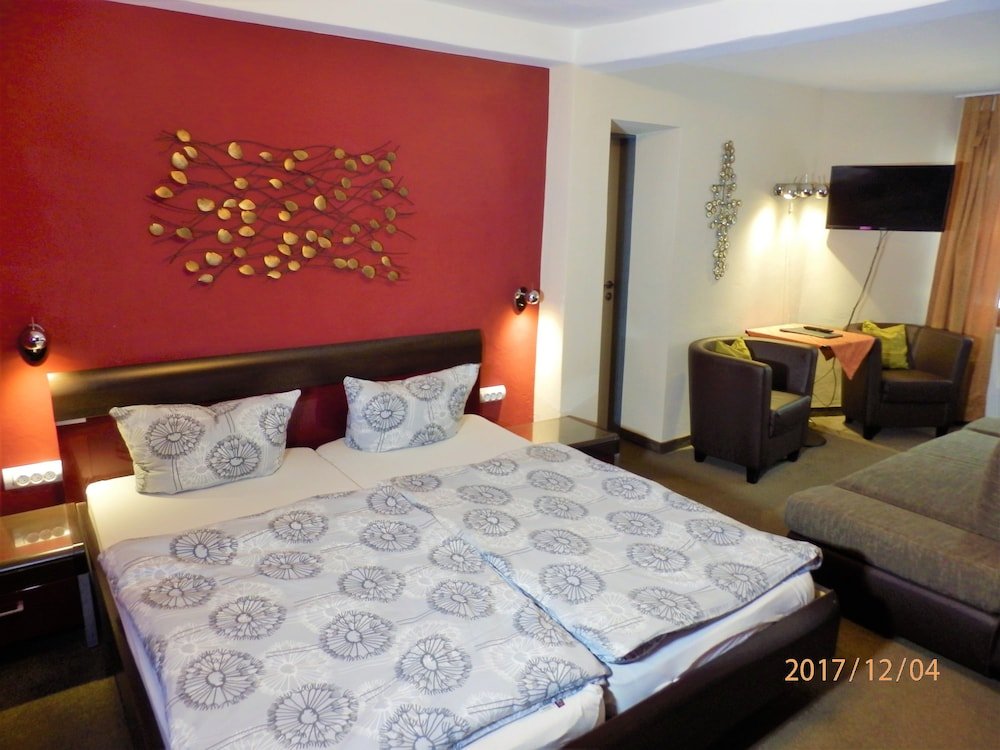 Фото Hotel Leonhardihof