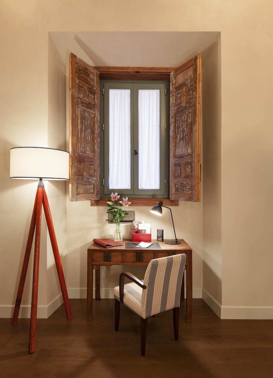 Фото Hotel Boutique Corral del Rey