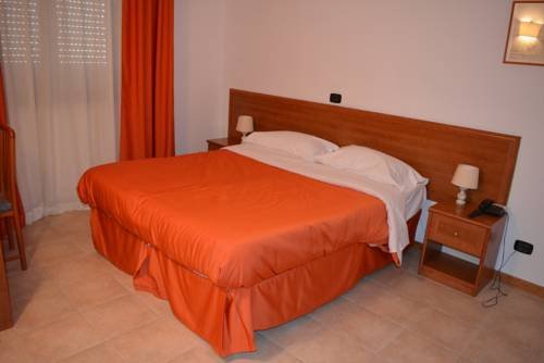 Фото Faggio Rosso Hotel