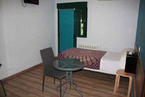 Гостиница Hostal La Pastora в Канделеде