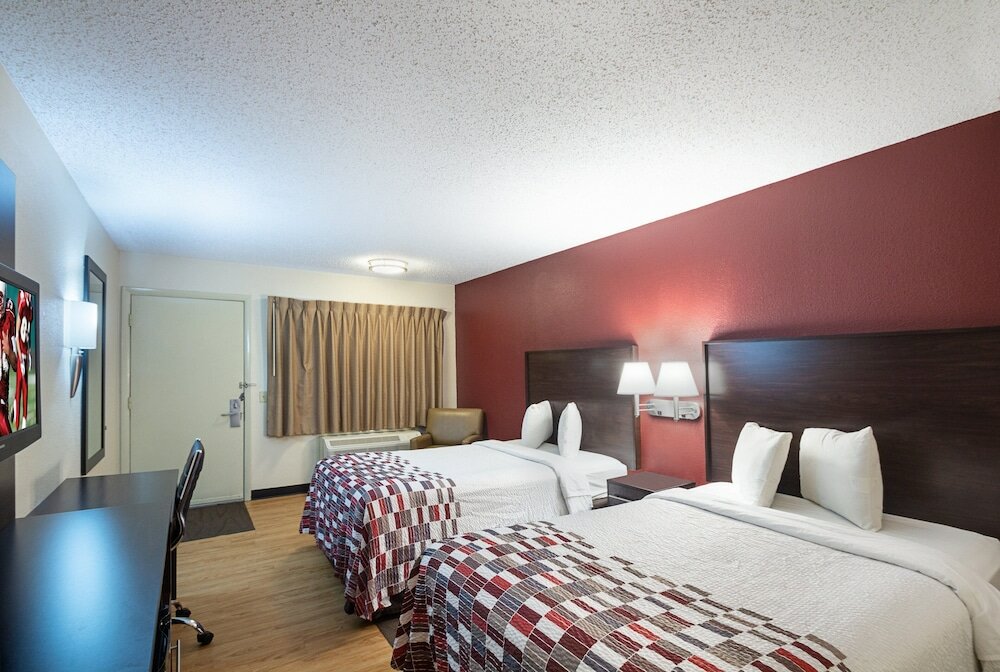 Фото Red Roof Inn Madison, Wi