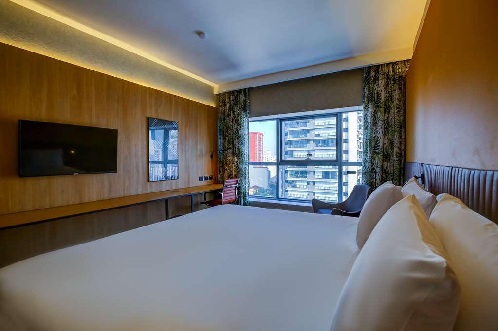 Фото Hilton Garden Inn Rebouças