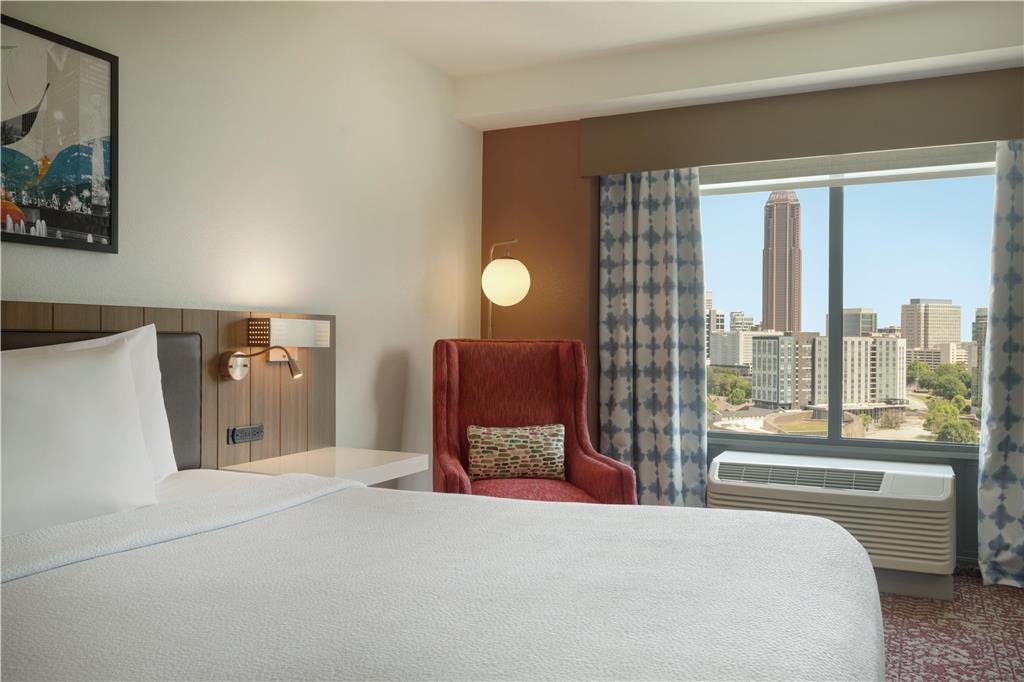 Фото Hilton Garden Inn Atlanta Downtown