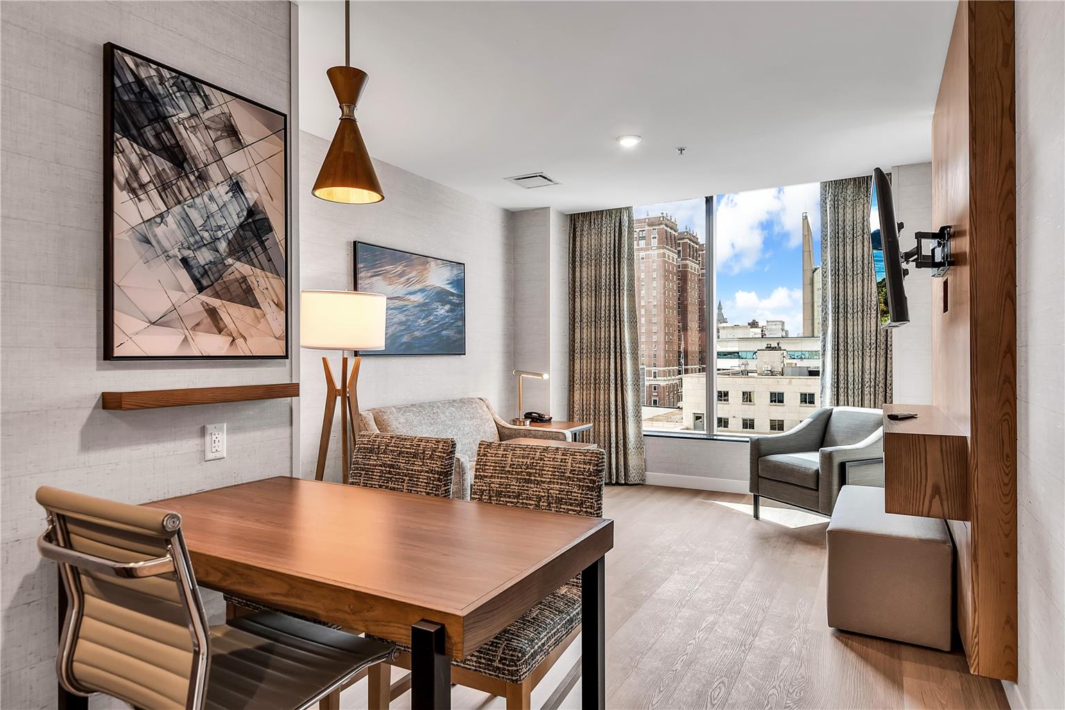 Фото Embassy Suites Buffalo