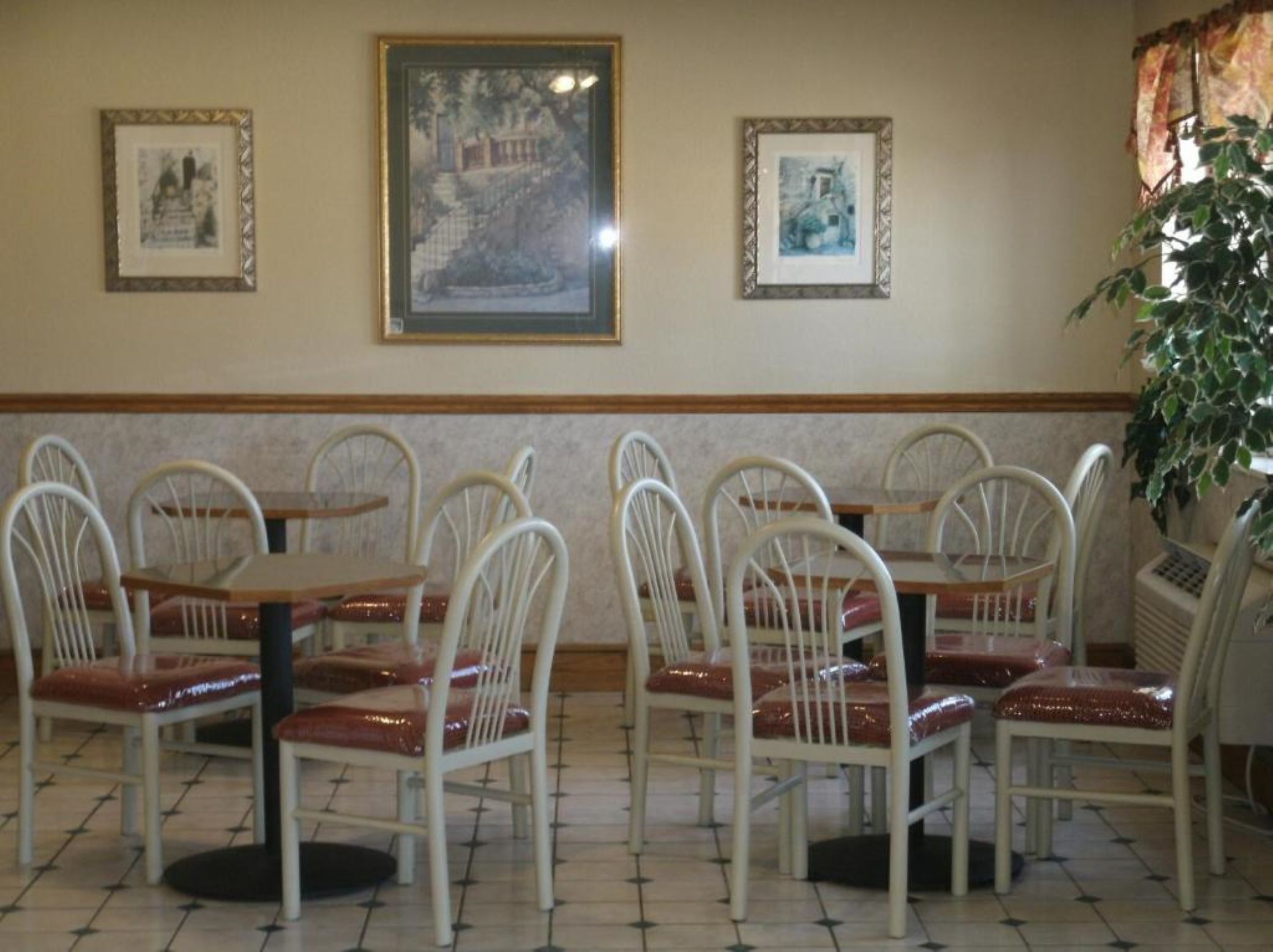 Фото Super 8 by Wyndham Platte City Kansas City Area Airport