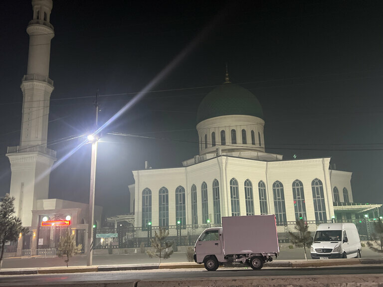 Mosque Shahidtepa mosque, Andijan, photo