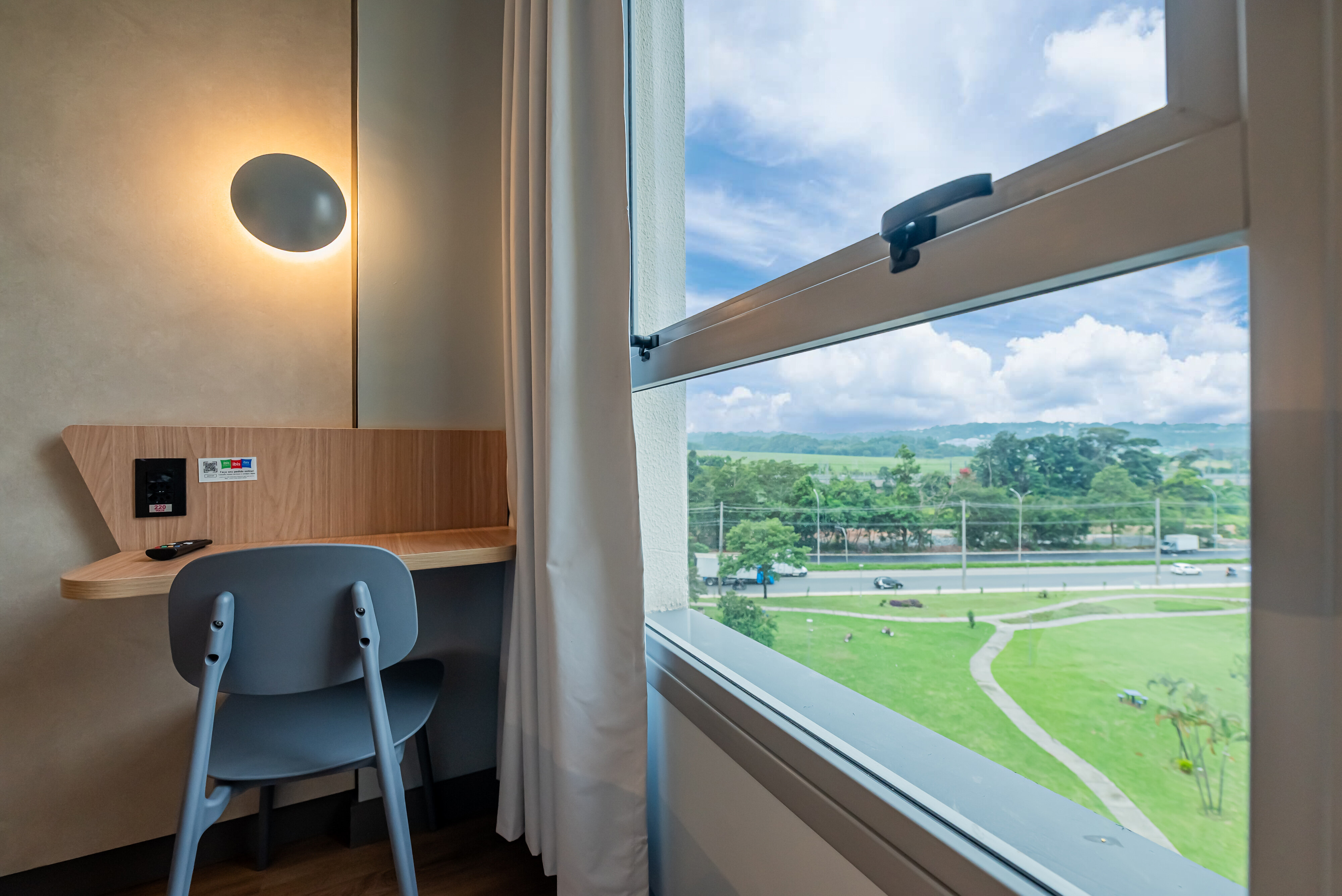 Фото Ibis Budget Guarulhos Airport