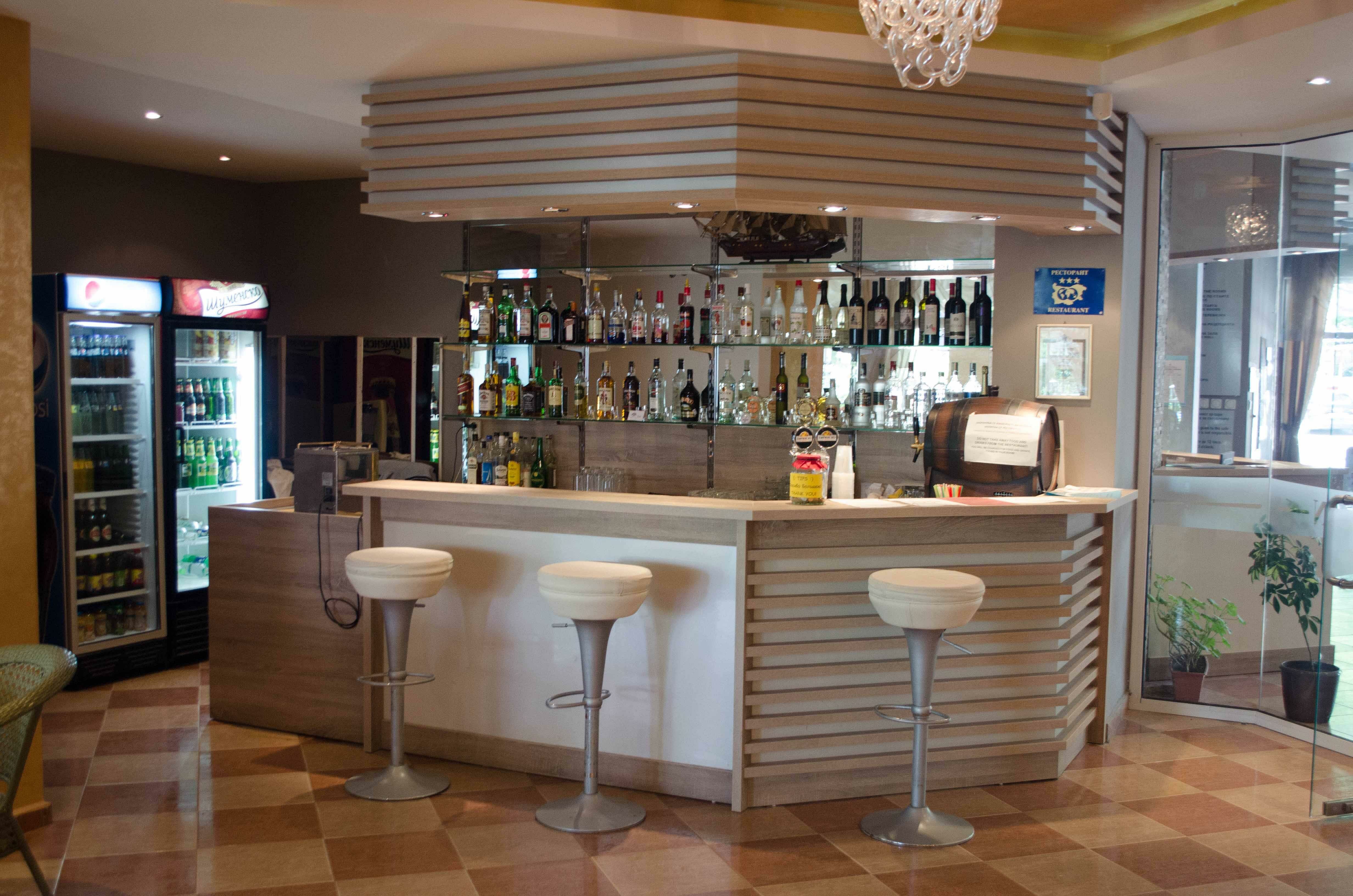 Фото Флагман