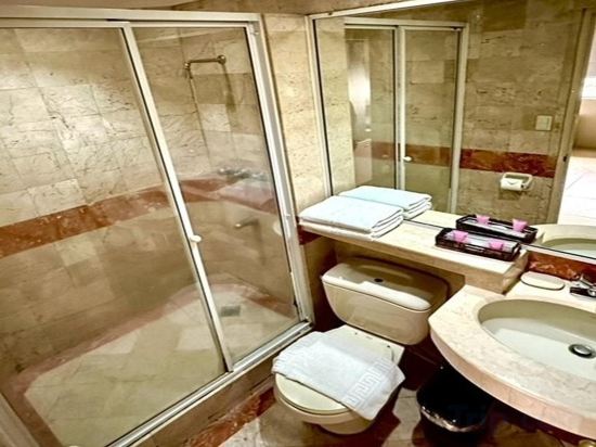 Фото Orchid Garden Suites