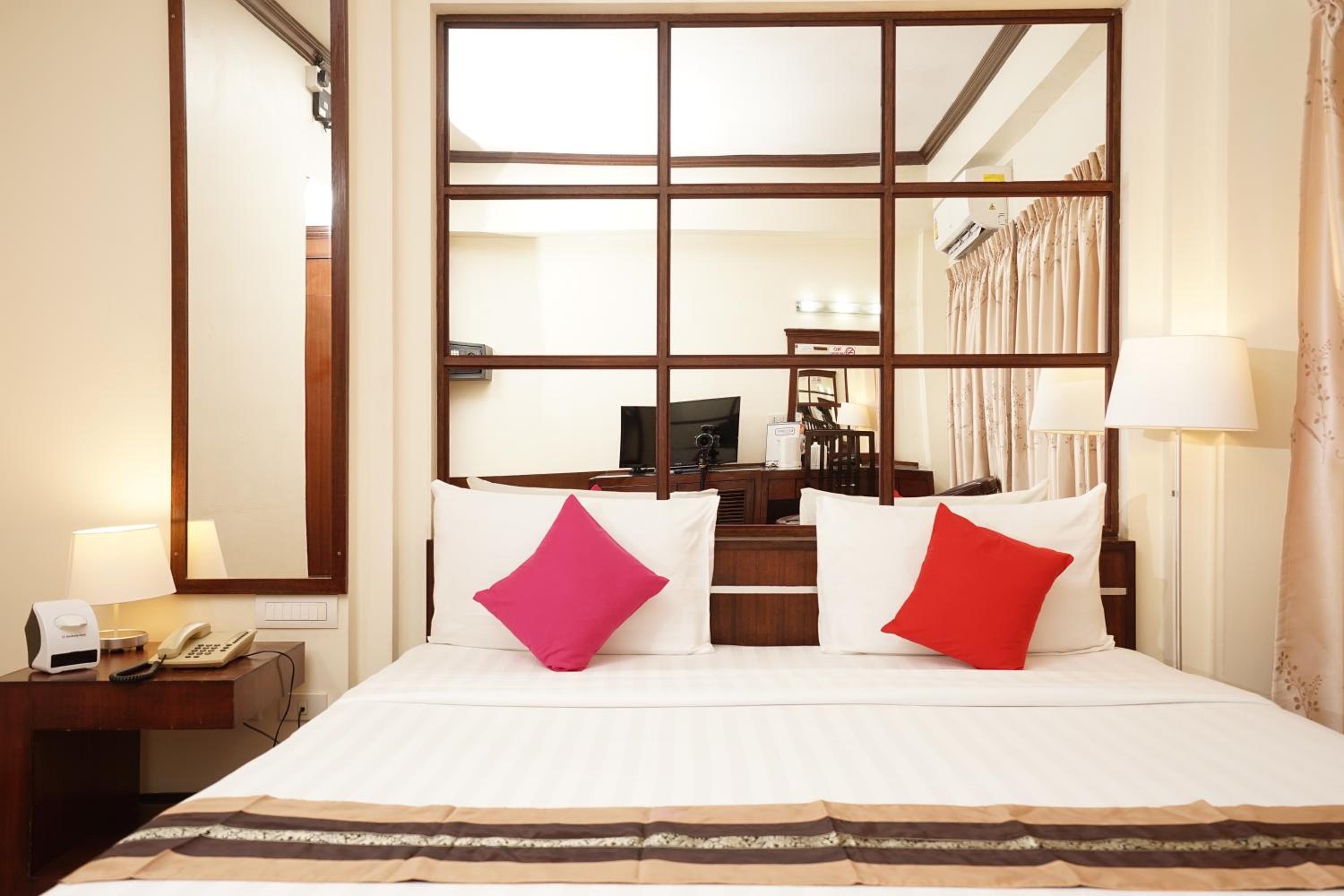 Фото Grand Business Inn