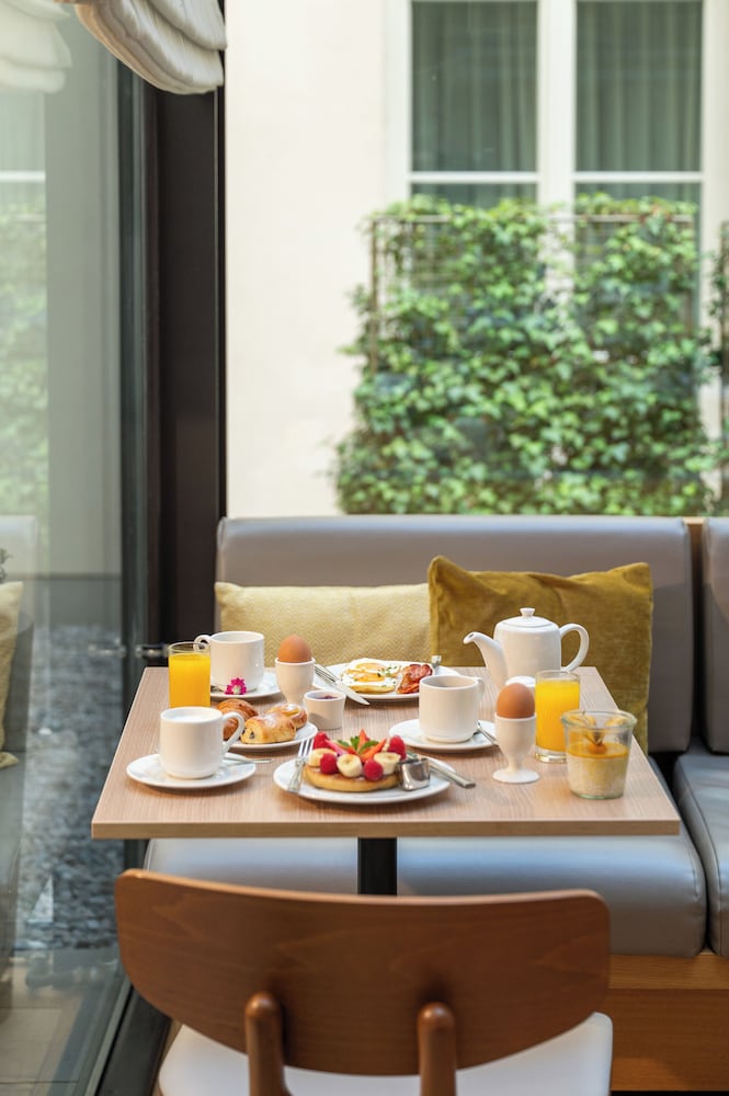 Фото Small Luxury Hotels of the World