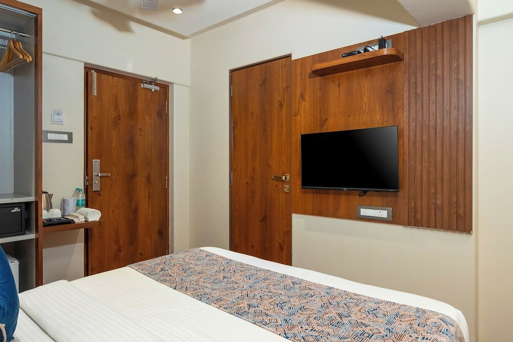 Фото Hotel Kalpana Palace