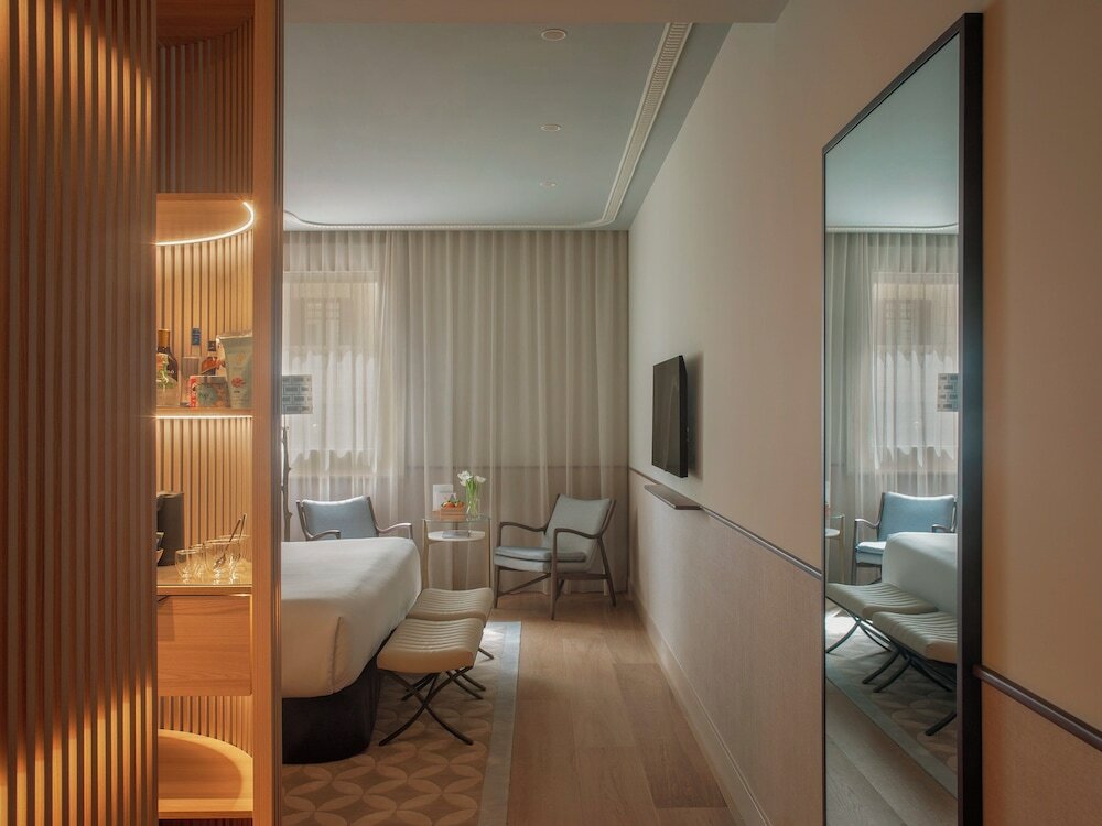Фото Grand Hotel Central