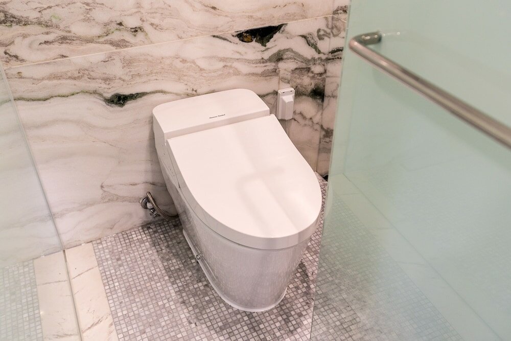 Фото The May Hotel