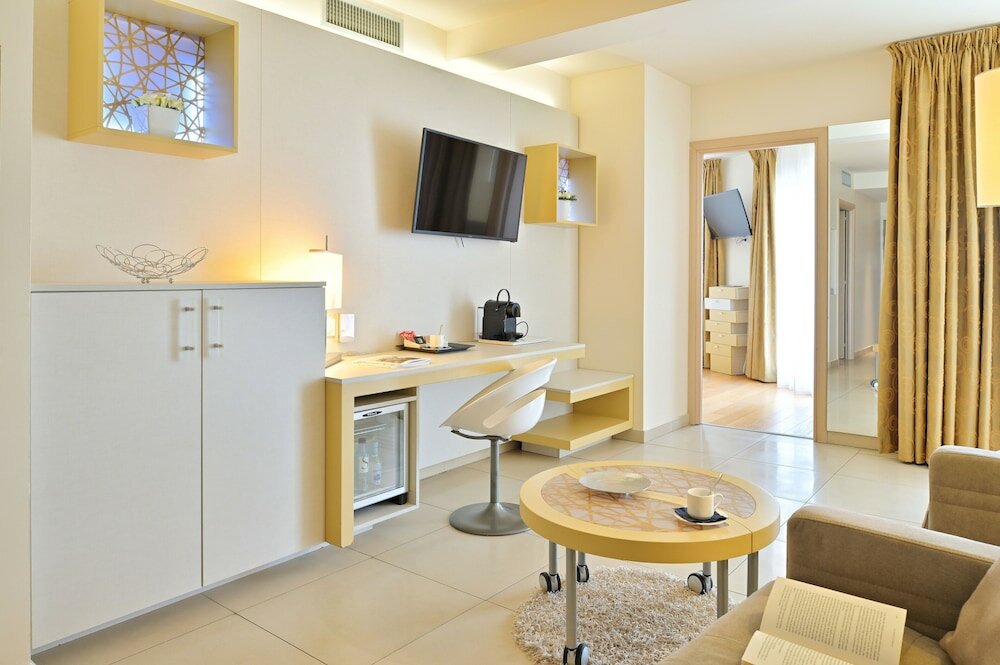 Фото Hôtel Costa Salina