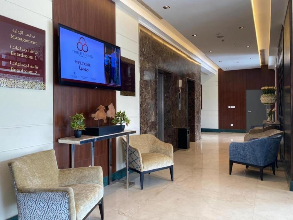 Фото Three Points Al Salama