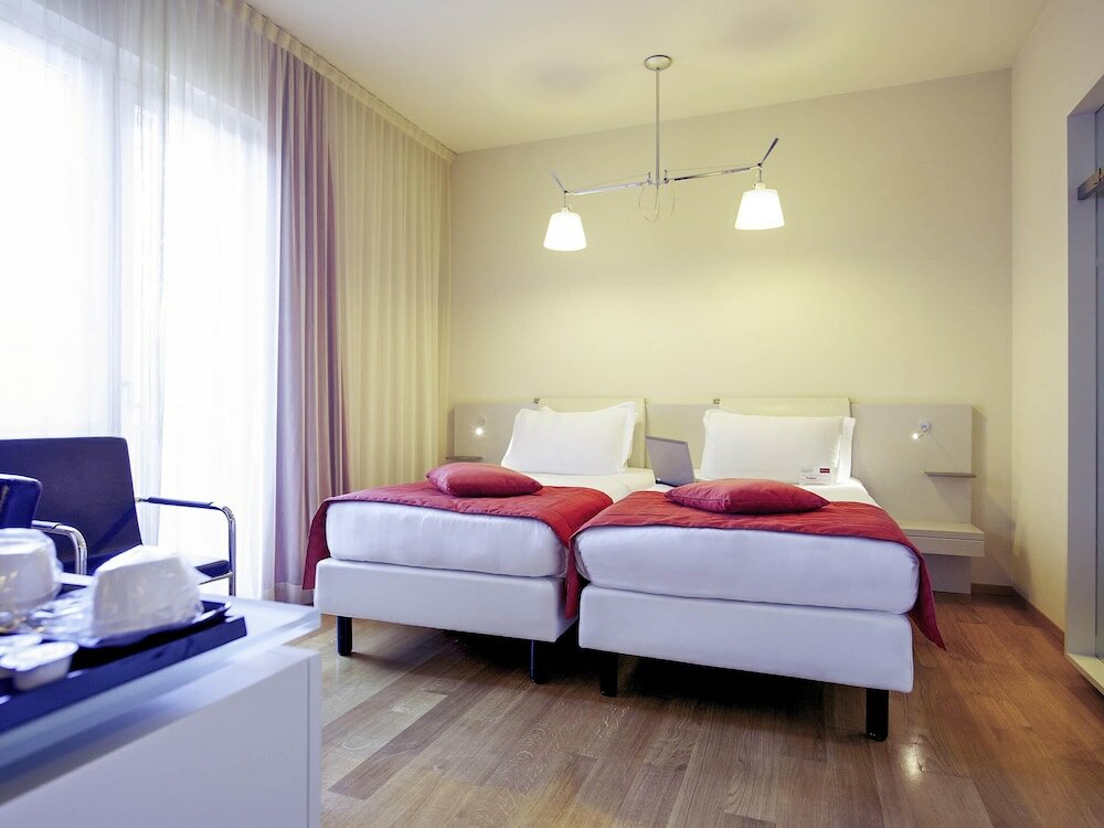 Фото Hotel Mercure Milano Solari 