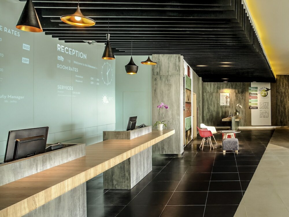 Фото Ibis Makassar City Center